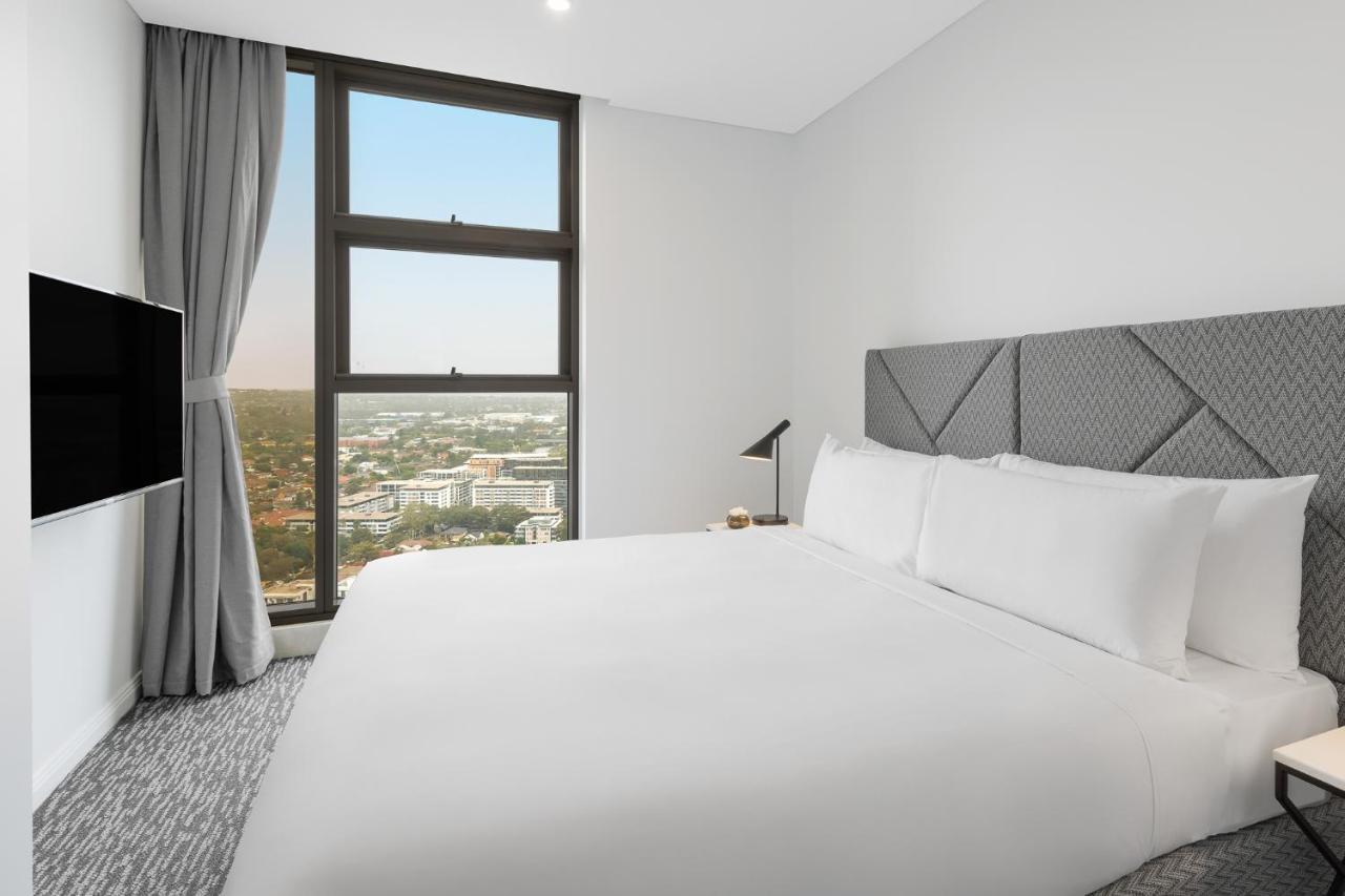 Meriton Suites George Street, Parramatta Sydney Ngoại thất bức ảnh