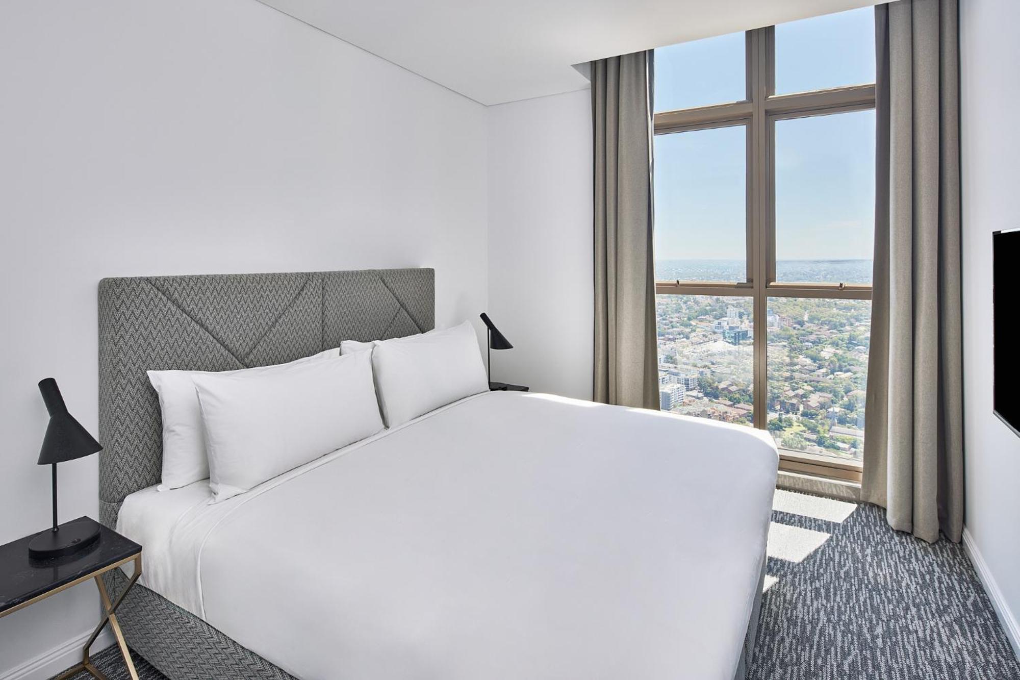 Meriton Suites George Street, Parramatta Sydney Ngoại thất bức ảnh