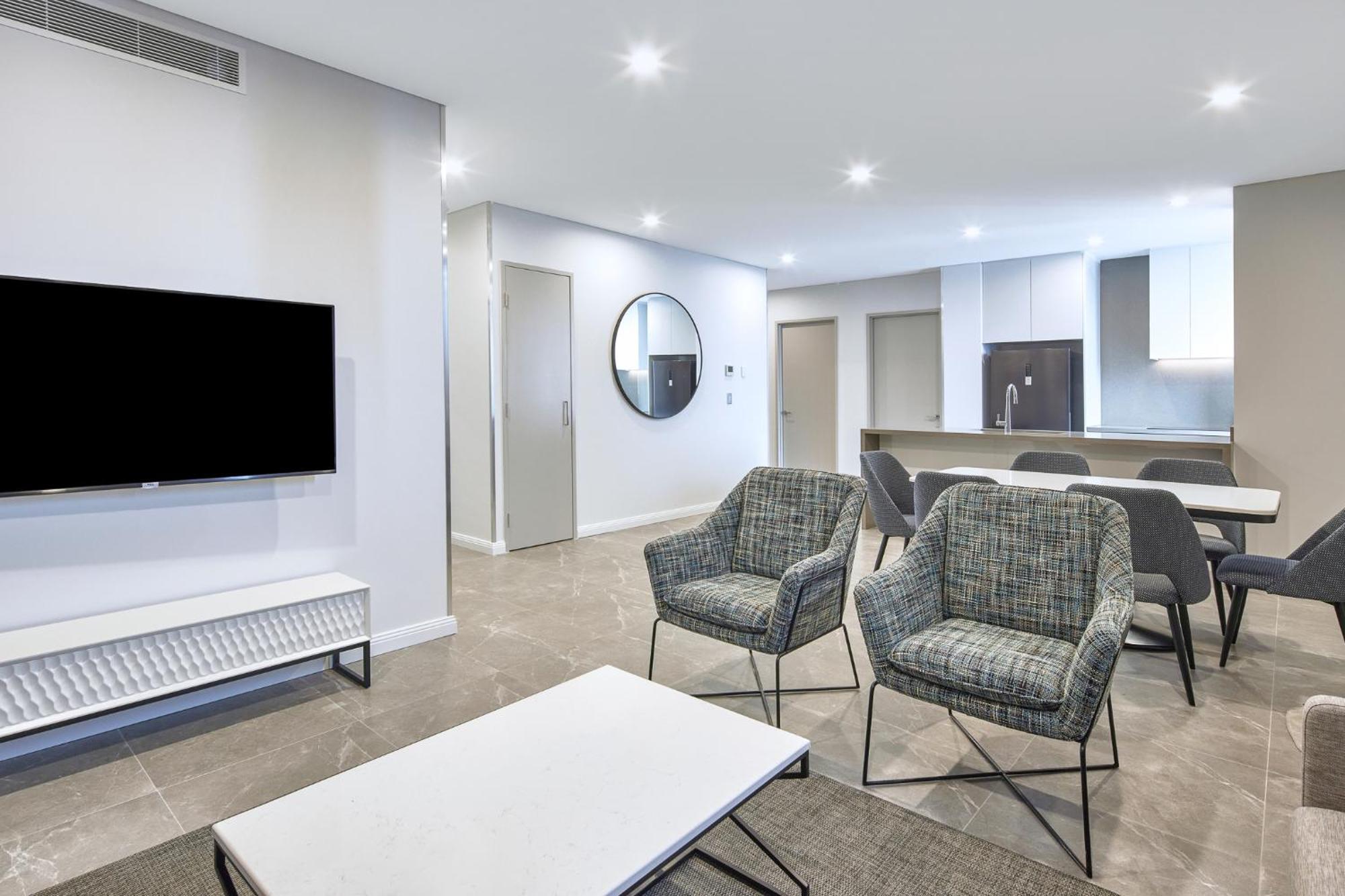 Meriton Suites George Street, Parramatta Sydney Ngoại thất bức ảnh