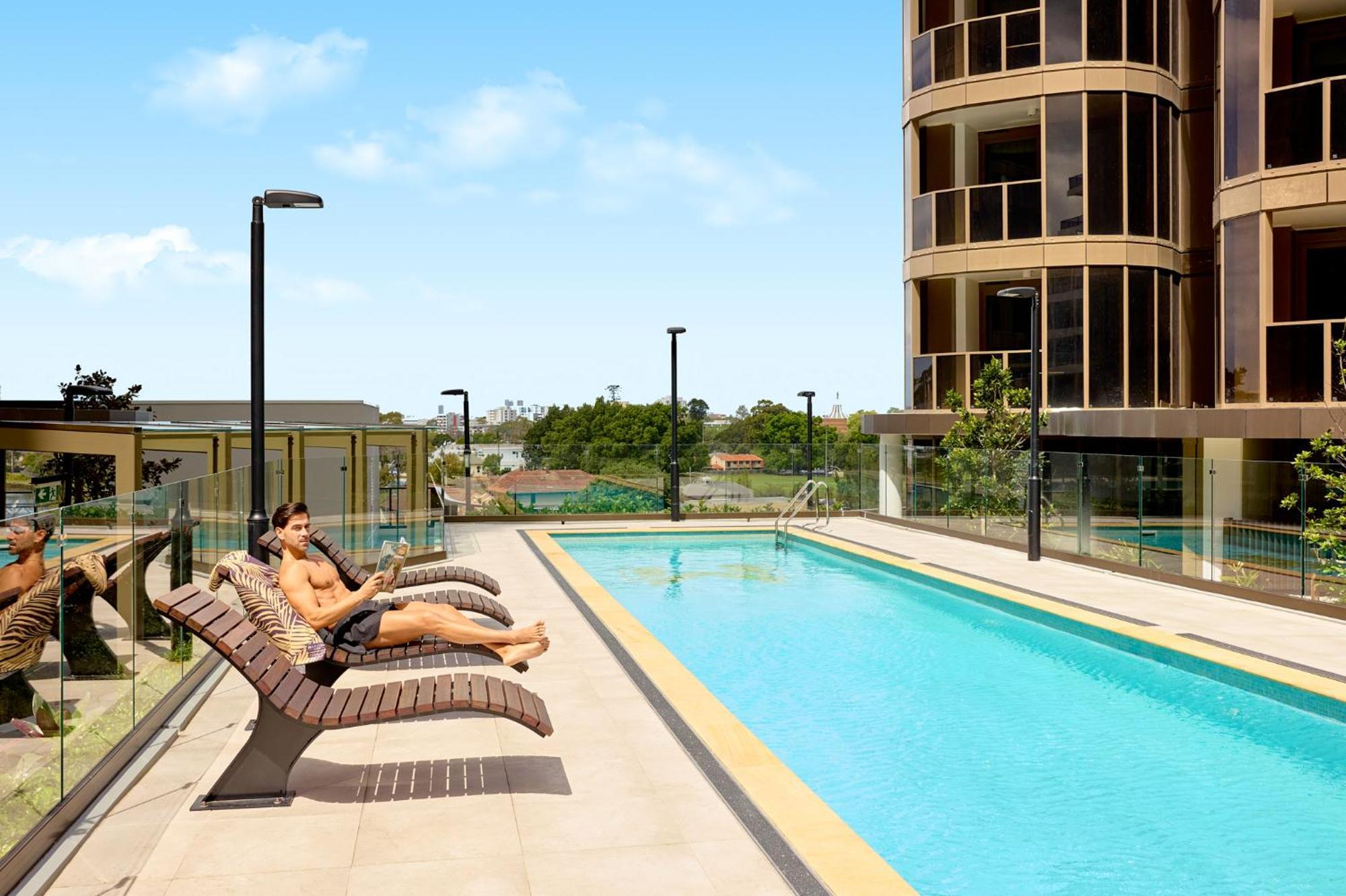 Meriton Suites George Street, Parramatta Sydney Ngoại thất bức ảnh